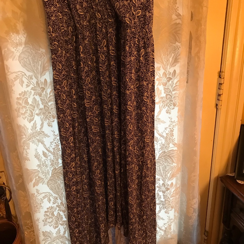 Maxi - Picture 3 of 4